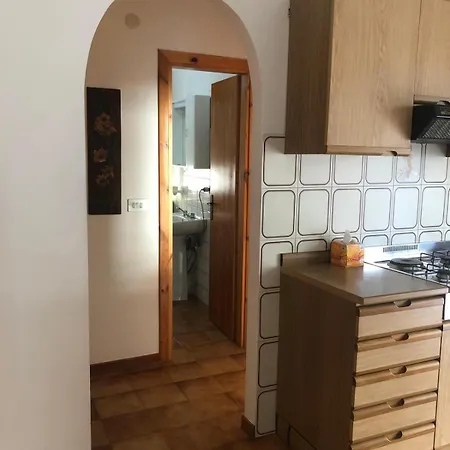 Via Pitagora, 500 Metri Dal Mare