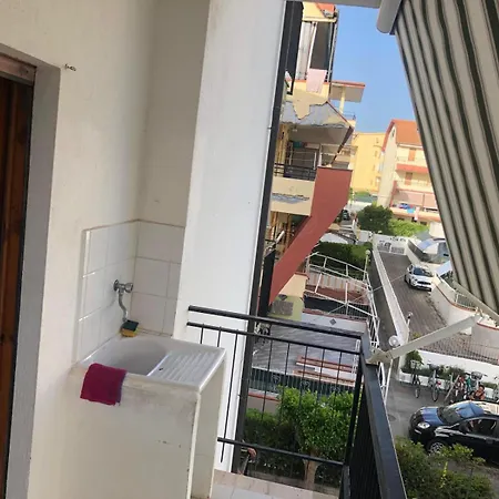 Via Pitagora, 500 Metri Dal Mare דירה *