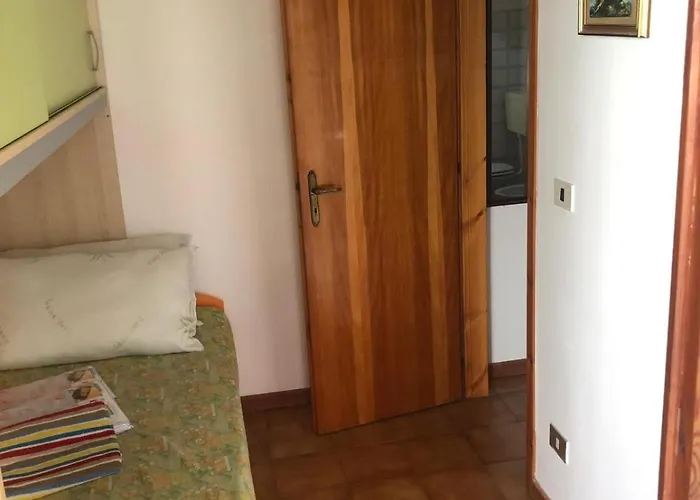 Via Pitagora, 500 Metri Dal Mare